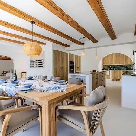 Stylish Villa, Stunning Views In Villa Javea