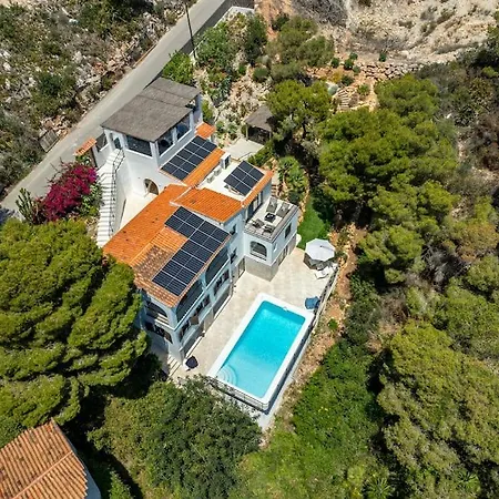 Stylish Villa, Stunning Views In Javea